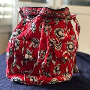 NWOT. Vera Bradley Red Poppy Print. Drawstring bag